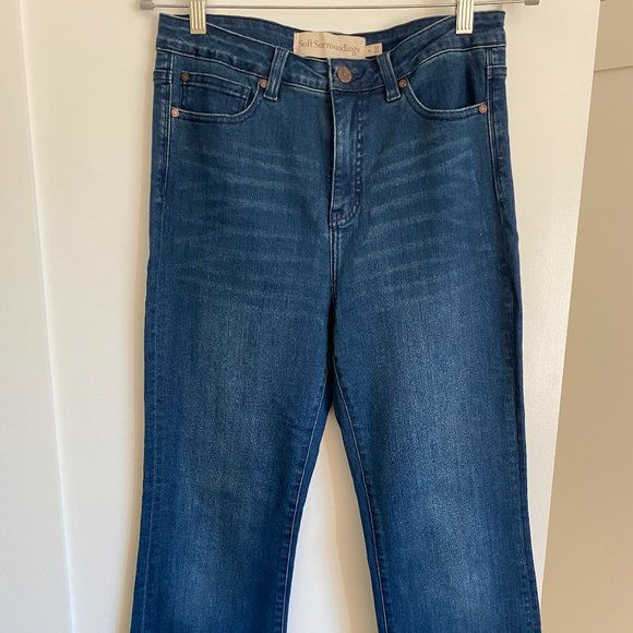 Soft Surrounding Dark Denim Bootcut Jeans Size 8 - Picture 5 of 5